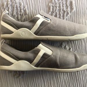 Xero casual slip on sneakers
